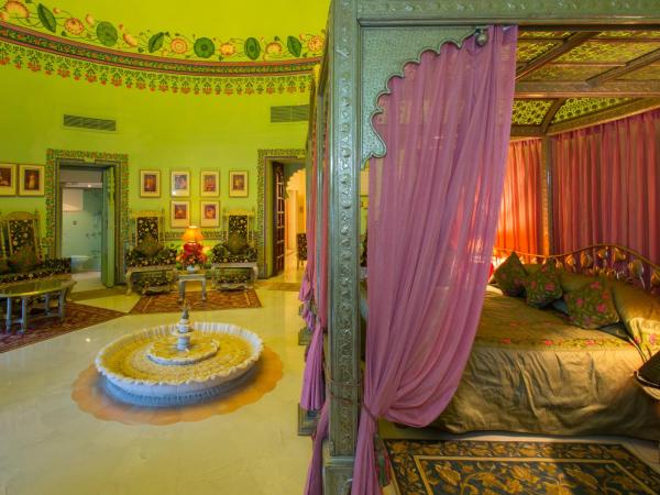 Shiv Niwas Palace by HRH Group of Hotels : photo 4 de la chambre suite impériale avec transfert aéroport aller-retour