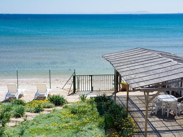 Le Surplage : photo 5 de la chambre appartement - vue sur mer