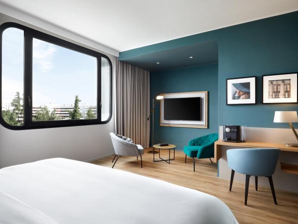 Sheraton Milan San Siro : photo 3 de la chambre suite junior 1 chambre - accès au salon club