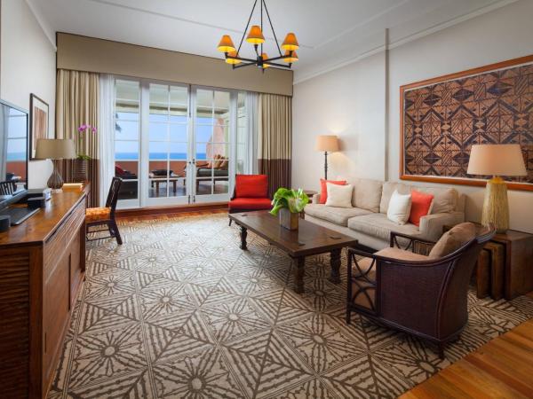 The Royal Hawaiian, A Luxury Collection Resort, Waikiki : photo 3 de la chambre suite lit king-size - côté océan