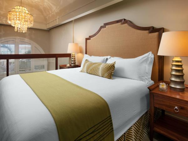 The Royal Hawaiian, A Luxury Collection Resort, Waikiki : photo 4 de la chambre suite loft lit king-size - mailani