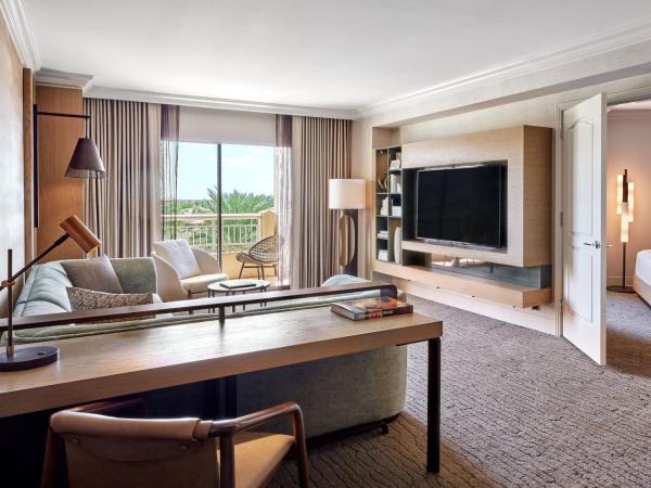 JW Marriott Phoenix Desert Ridge Resort & Spa : photo 8 de la chambre suite 1 chambre exécutive avec 1 lit king-size, canapé-lit et balcon