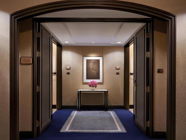 Sheraton Grande Sukhumvit, a Luxury Collection Hotel, Bangkok : photo 3 de la chambre chambre familiale
