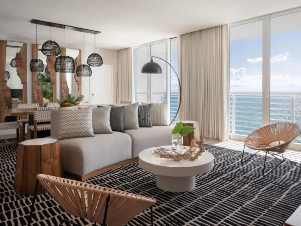 The Westin Fort Lauderdale Beach Resort : photo 2 de la chambre suite présidentielle, 1 lit king-size, vue sur l'océan, chambre d'angle