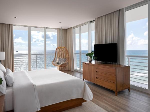 The Westin Fort Lauderdale Beach Resort : photo 3 de la chambre suite présidentielle, 1 lit king-size, vue sur l'océan, chambre d'angle