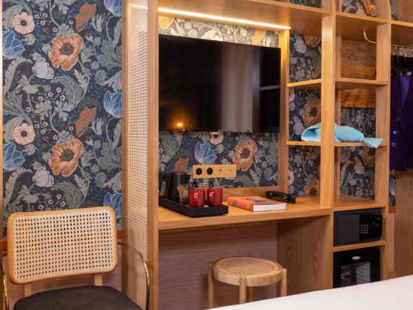 Hôtel Jardin de Cluny : photo 5 de la chambre chambre confort lit king-size ou lits jumeaux