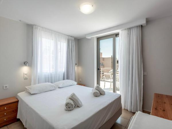 Frini Hotel : photo 3 de la chambre chambre double ou lits jumeaux - vue sur mer