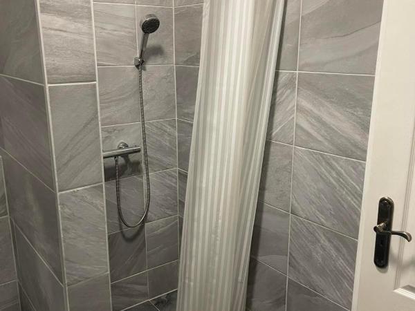 Végvári Hotel Eger : photo 2 de la chambre chambre simple