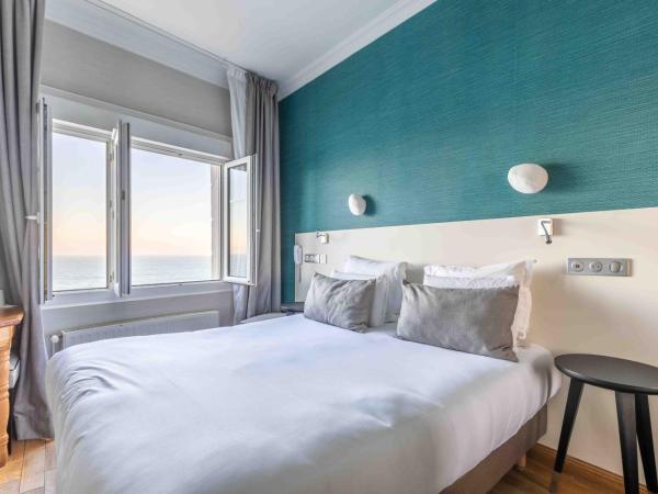 Hotel Kyriad Saint Malo Centre Plage : photo 10 de la chambre chambre double ou lits jumeaux - vue sur mer