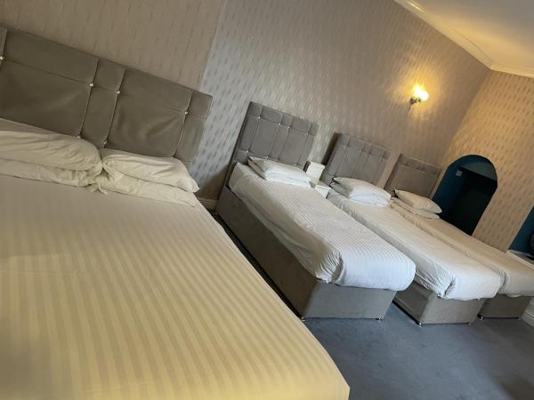 Diamonds Inn : photo 2 de la chambre chambre familiale supérieure