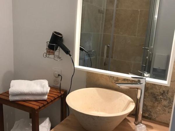 Logis Hôtel Le Manoir & Lounge : photo 3 de la chambre chambre double standard