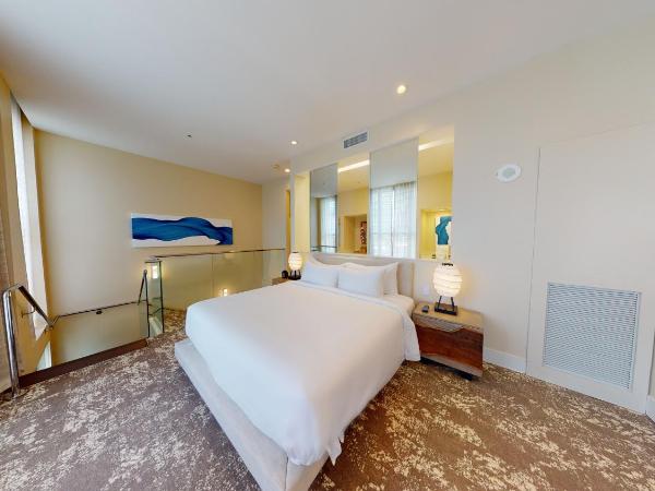 Eden Roc Miami Beach : photo 6 de la chambre loft lit king-size en duplex - vue sur océan