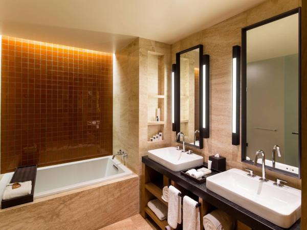 JW Marriott Los Cabos Beach Resort & Spa : photo 7 de la chambre chambre lit king-size deluxe - vue sur océan