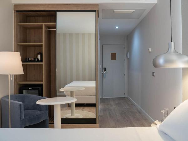 Hotel Pasarela : photo 4 de la chambre chambre double supérieure