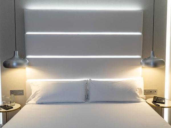 Hotel Pasarela : photo 5 de la chambre chambre double supérieure