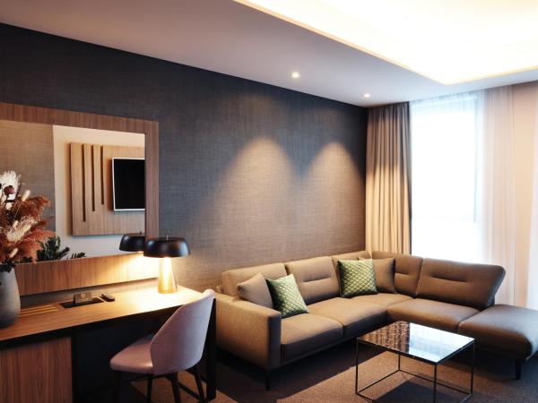 Hótel Reykjavík Saga : photo 2 de la chambre suite exécutive