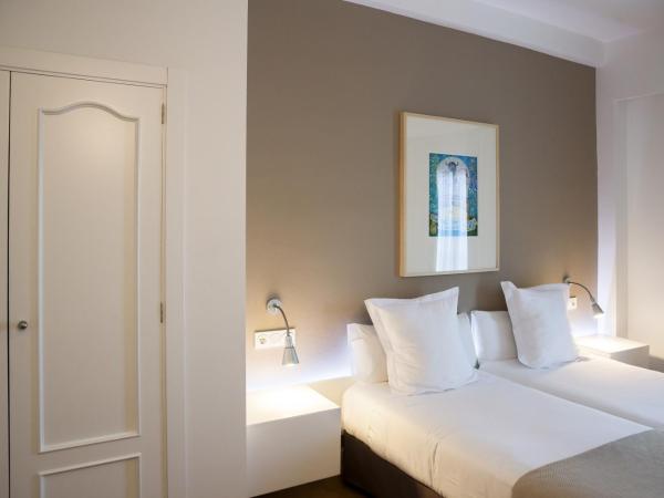 Hotel Alcázar : photo 3 de la chambre chambre double ou lits jumeaux confort 