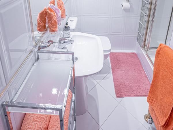 Dawson Place, Juliette's Bed and Breakfast : photo 1 de la chambre chambre triple confort