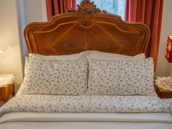 Dawson Place, Juliette's Bed and Breakfast : photo 5 de la chambre chambre double deluxe