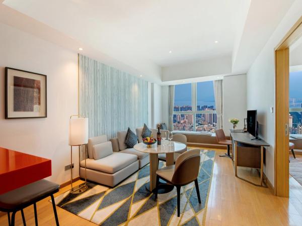 The Clouds Apartment : photo 2 de la chambre studio - vue sur mer