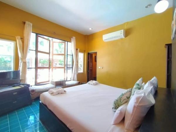 Keereeta Resort : photo 9 de la chambre chambre double - vue sur piscine