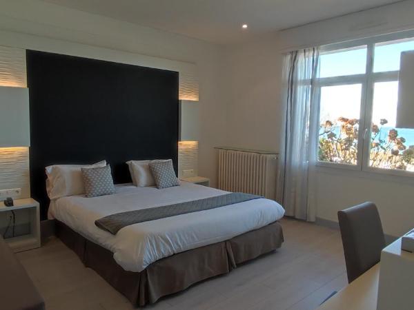 Hotel Uhainak : photo 2 de la chambre chambre double - vue sur mer