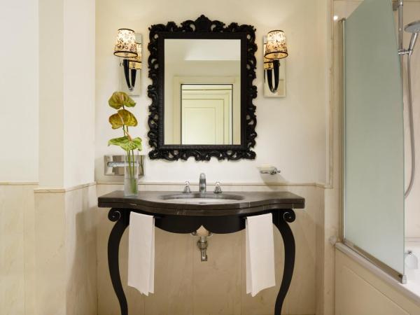 Palace Catania | UNA Esperienze : photo 2 de la chambre chambre double supérieure