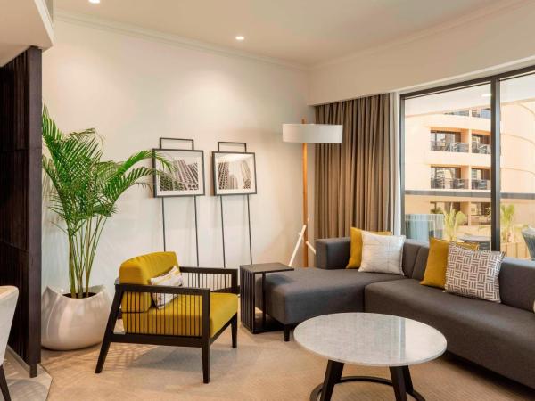 Le Royal Meridien Beach Resort & Spa Dubai : photo 6 de la chambre suite super deluxe, 1 lit king-size - transferts aéroport