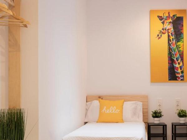 Bilbao ROOMS & KITCHEN Zorroza : photo 4 de la chambre chambre lits jumeaux avec salle de bains privative
