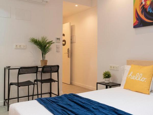 Bilbao ROOMS & KITCHEN Zorroza : photo 6 de la chambre chambre double avec salle de bains privative