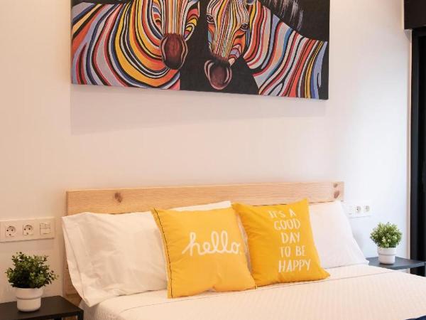 Bilbao ROOMS & KITCHEN Zorroza : photo 6 de la chambre chambre double avec lit d'appoint