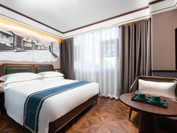 Time Traveller Boutique Hotel - Near Beijing National Stadium , Olympic Forest Park , National Convention Centre, Chinese Academy of Sciences, Beishatan subway station, Free laundryTourism consultation : photo 4 de la chambre chambre double