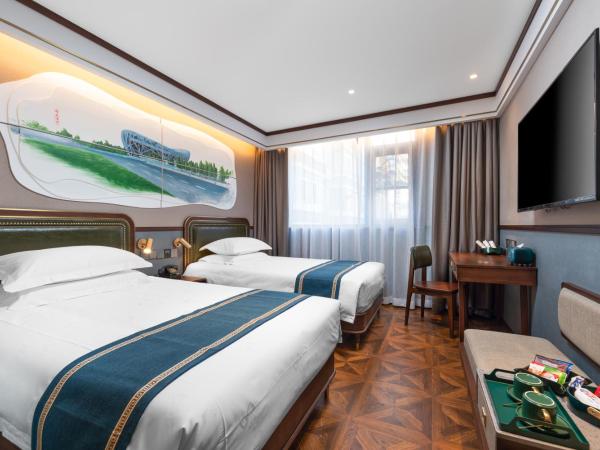Time Traveller Boutique Hotel - Near Beijing National Stadium , Olympic Forest Park , National Convention Centre, Chinese Academy of Sciences, Beishatan subway station, Free laundryTourism consultation : photo 5 de la chambre chambre lits jumeaux