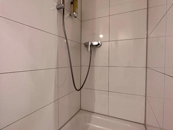 Altstadthotel Hayk am Rhein : photo 8 de la chambre petite chambre double