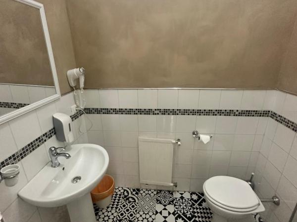 Boutique Hotel Calais Milano : photo 9 de la chambre chambre familiale