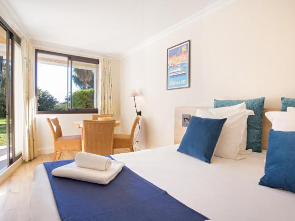 SOWELL Family Port Grimaud : photo 4 de la chambre suite junior