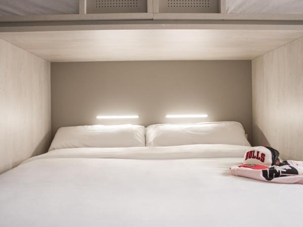 room00 Salvador Hostel : photo 5 de la chambre chambre double extérieure