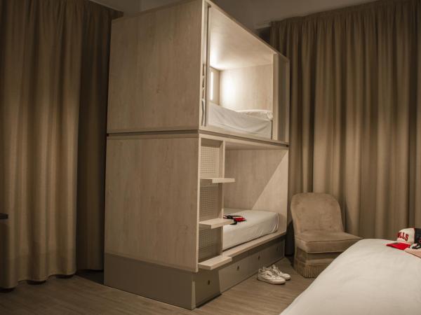 room00 Salvador Hostel : photo 3 de la chambre chambre familiale deluxe (6 adultes)