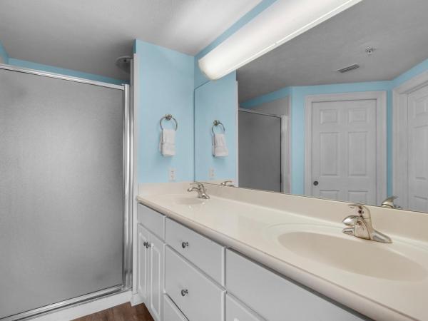 Treasure Island 2005 Beach Front : photo 5 de la chambre suite - vue sur piscine