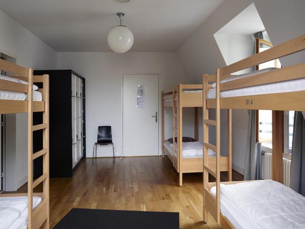 Geneva Hostel : photo 2 de la chambre lit simple dans dortoir pour femmes