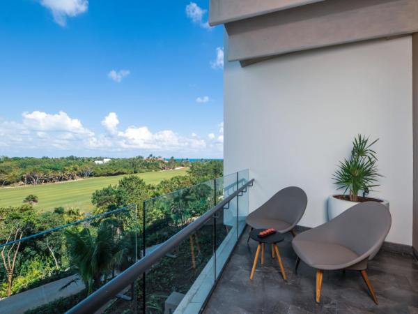 Atelier Playa Mujeres- Adults Only - All Inclusive Resort : photo 1 de la chambre suite junior - lit king-size