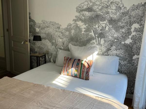 Maison Douce Arles : photo 1 de la chambre petite chambre double