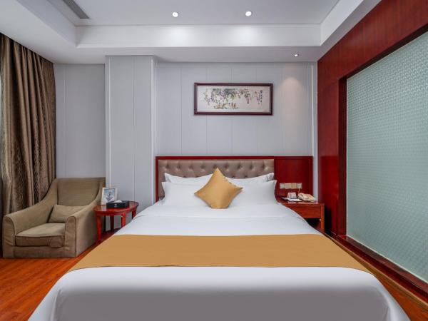 Guangzhou Shi Liu Hotel : photo 6 de la chambre chambre affaires lit queen-size