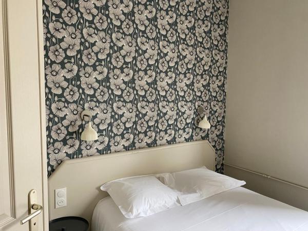 Hôtel Marguerite : photo 4 de la chambre chambre standard