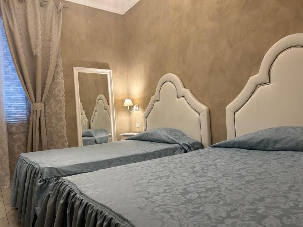 Boutique Hotel Calais Milano : photo 10 de la chambre chambre familiale