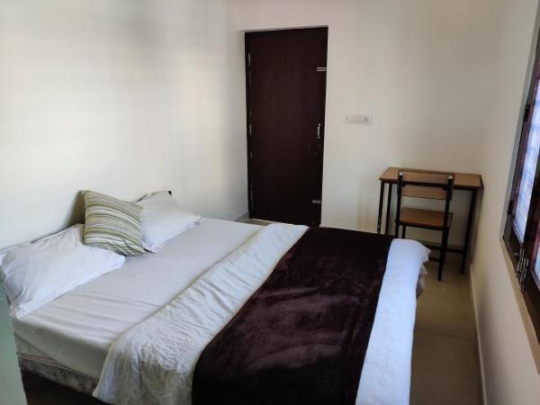 House No 87A : photo 4 de la chambre chambre double Économique