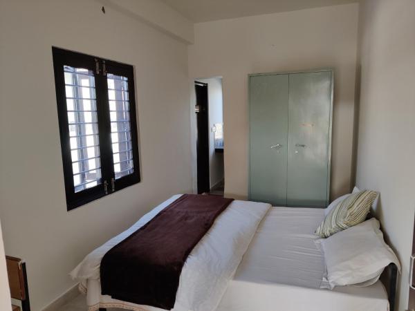 House No 87A : photo 5 de la chambre chambre double Économique