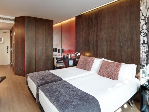 Sercotel Hotel Rosellon : photo 7 de la chambre chambre lits jumeaux supérieure - vue sur ville