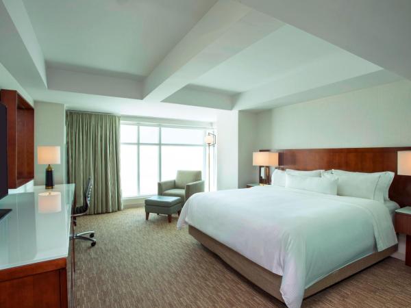 The Westin Boston Seaport District : photo 5 de la chambre chambre traditionnelle avec 1 lit king-size