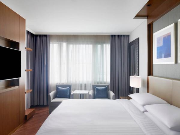Courtyard By Marriott Seoul Times Square : photo 2 de la chambre suite room 1 king